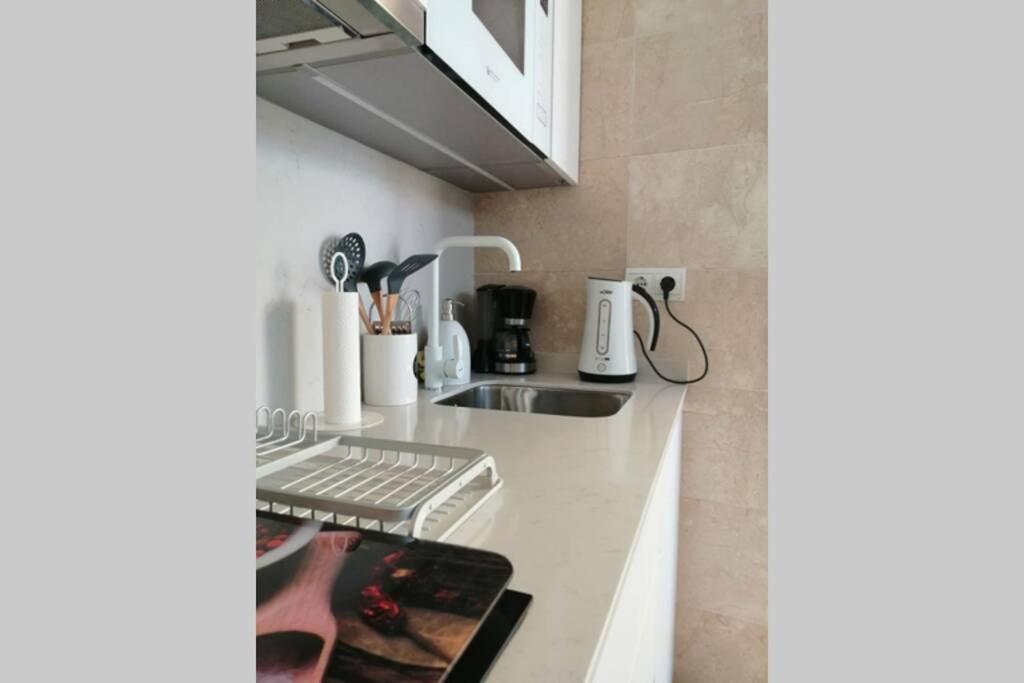 Atico Exclusivo En El Centro De Granada Apartment Luaran gambar